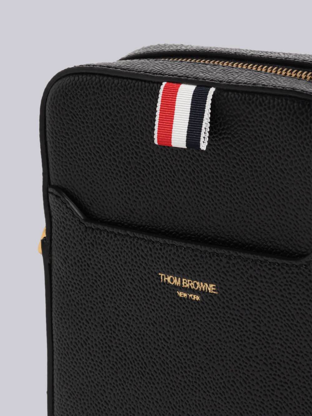 Bolsas De Herramientas Thom Browne Pebble Grain Leather Vertical Camera Mujer Negras | HBE59B52965