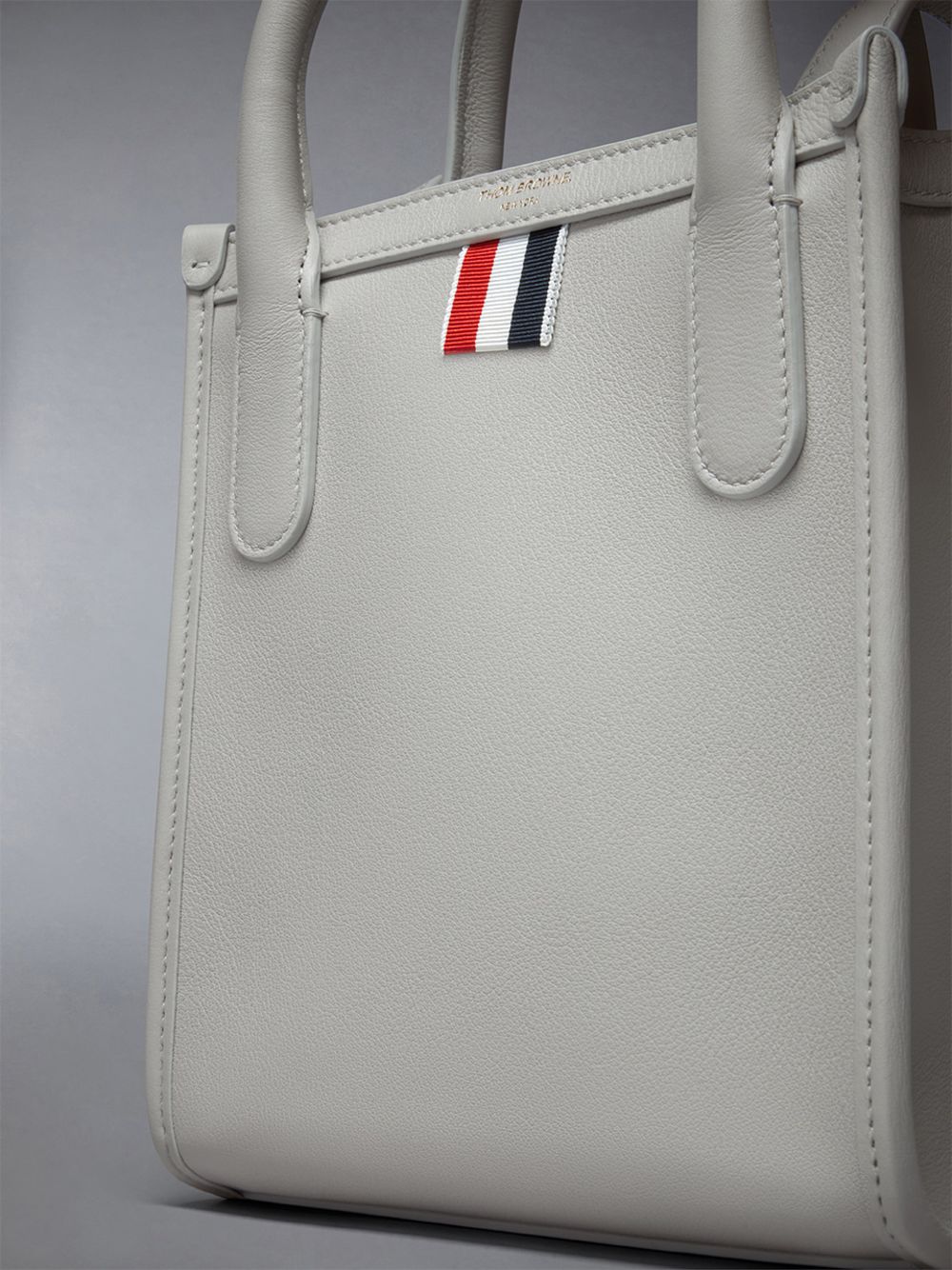 Bolso Tote Thom Browne Vertical Mini in Smooth Calf Mujer Beige | UEQ70Y13171