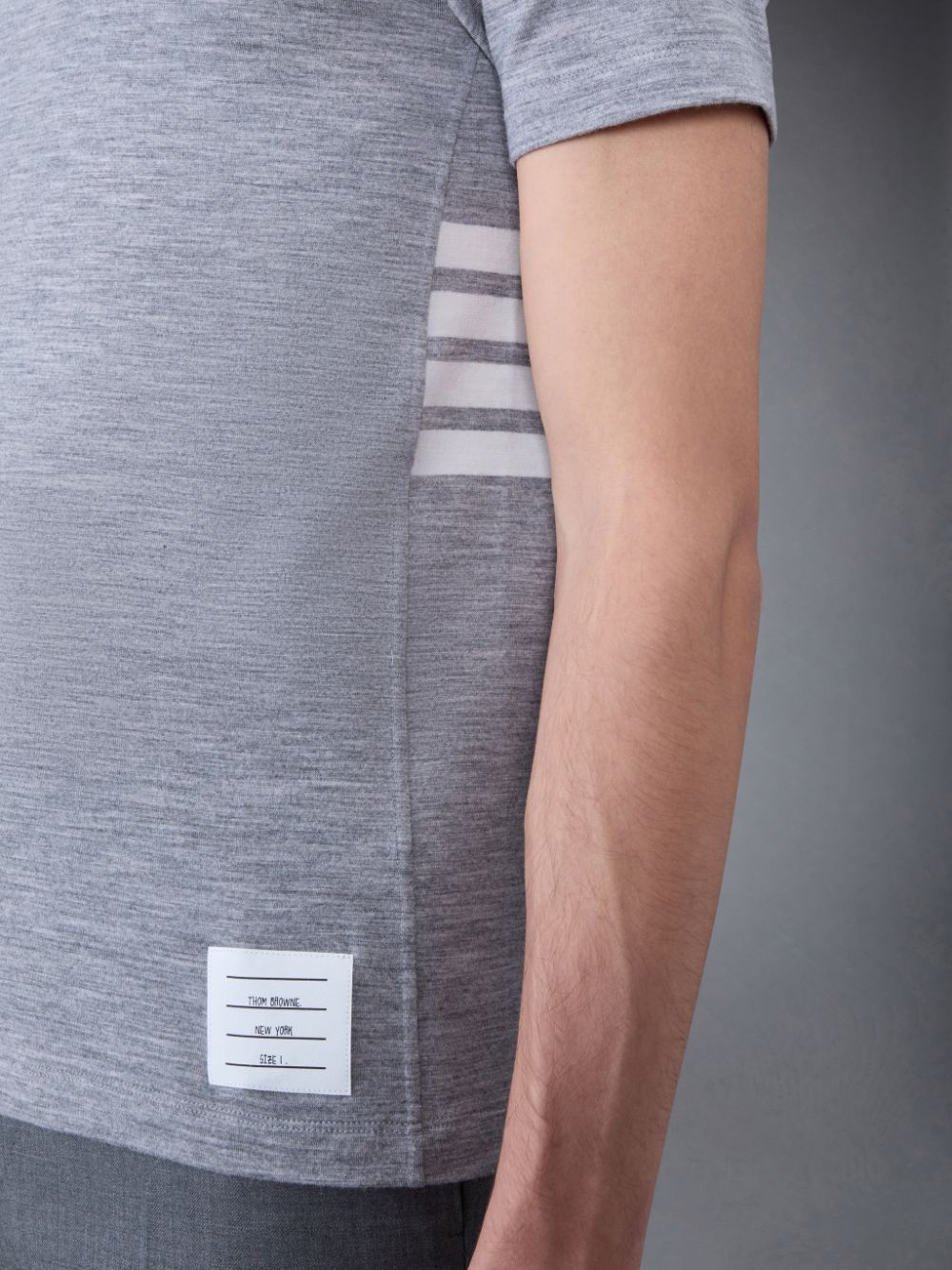 Camiseta Thom Browne Wool Jersey 4-Bar Short Sleeve Hombre Gris | BAX36O51314
