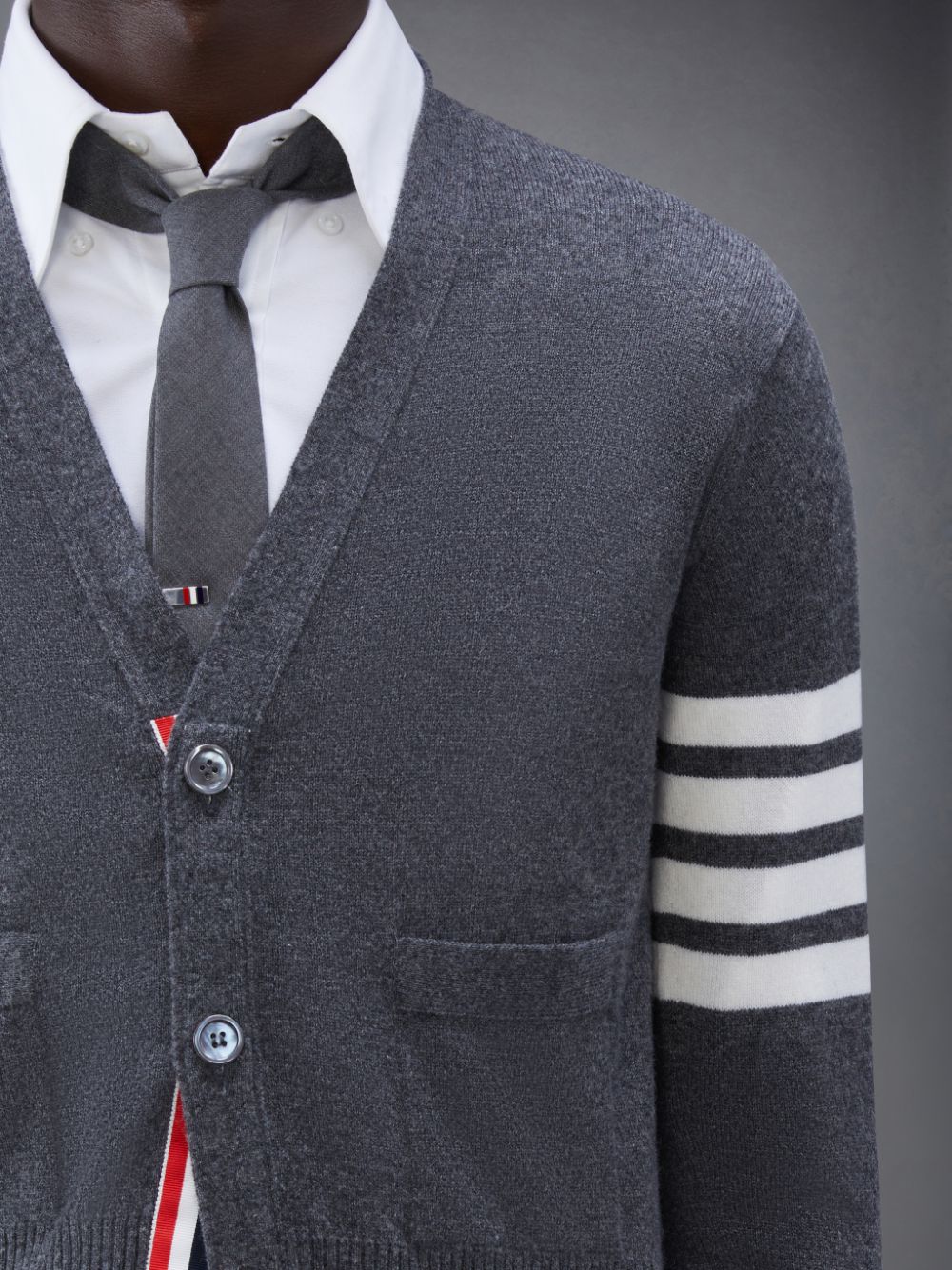 Cárdigan Thom Browne Cashmere 4-Bar Classic V-Neck Hombre Gris | LBD84L20046