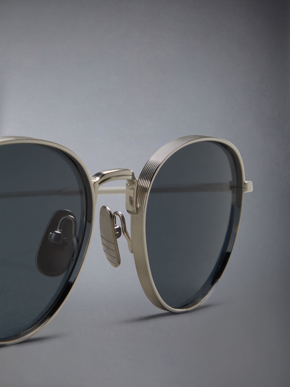 Gafas de Sol Thom Browne Titanium Round Hombre Plateadas | EWV80J75999