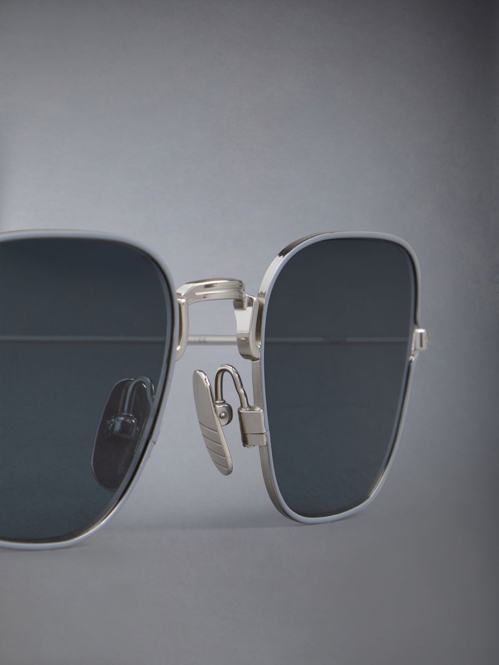 Gafas de Sol Thom Browne Titanium Square Hombre Plateadas | TPW56P27706