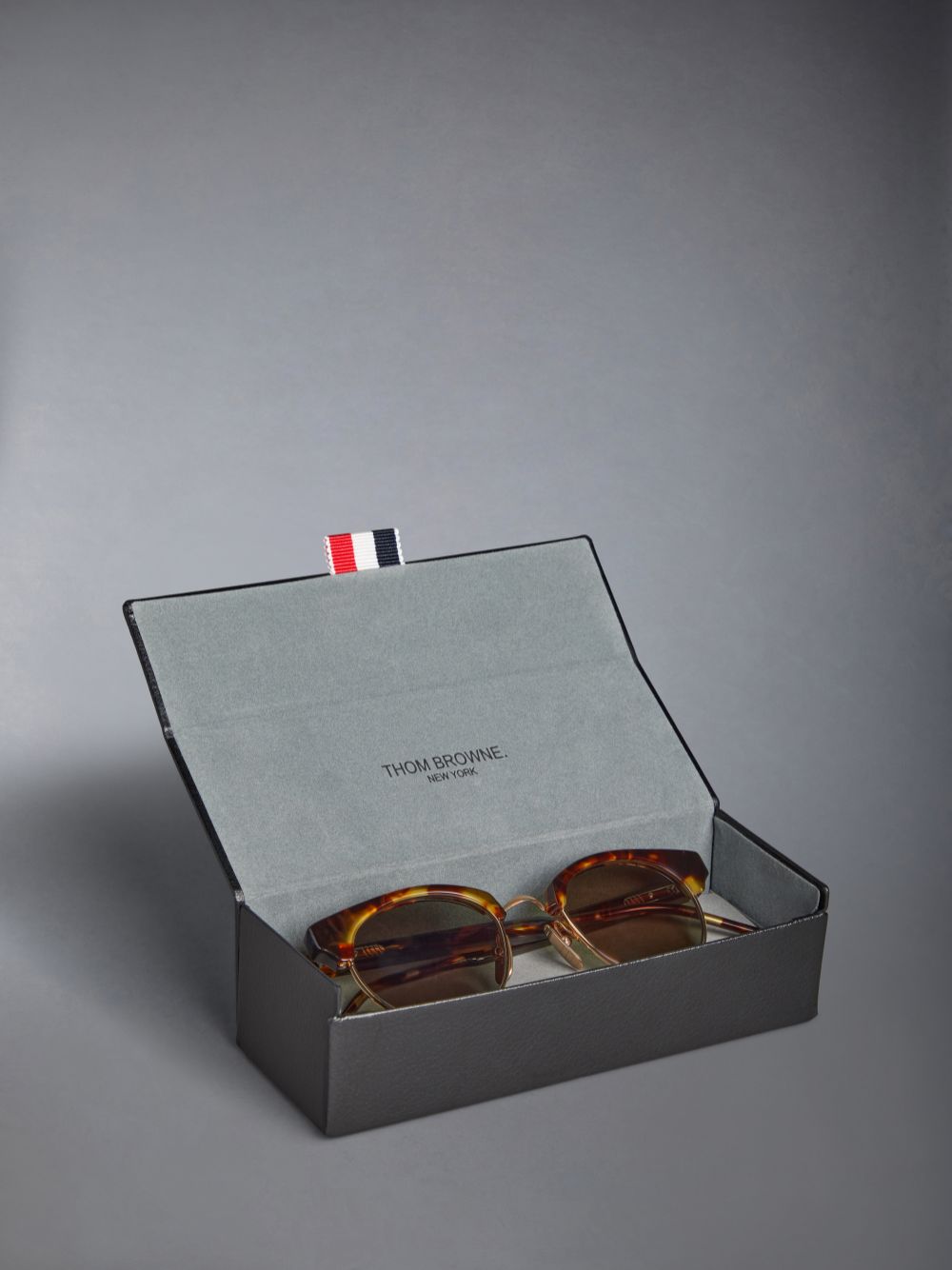 Gafas de Sol Thom Browne Tortoise Acetate And Titanium Oval Mujer Marrones | WMD95T72625