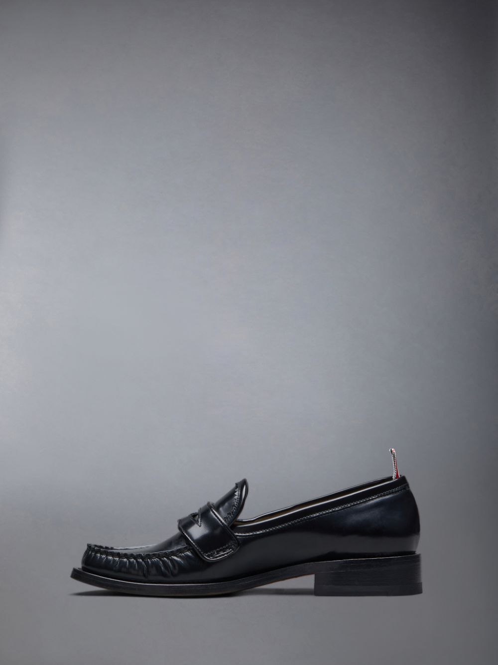 Mocasines Thom Browne Spazzolato Pleated Varsity Mujer Negras | EPC67P38722