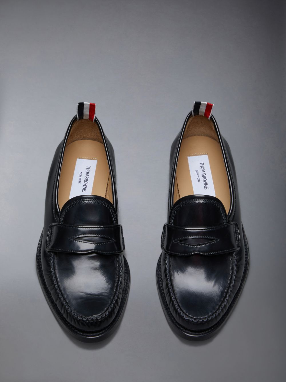Mocasines Thom Browne Spazzolato Pleated Varsity Mujer Negras | EPC67P38722