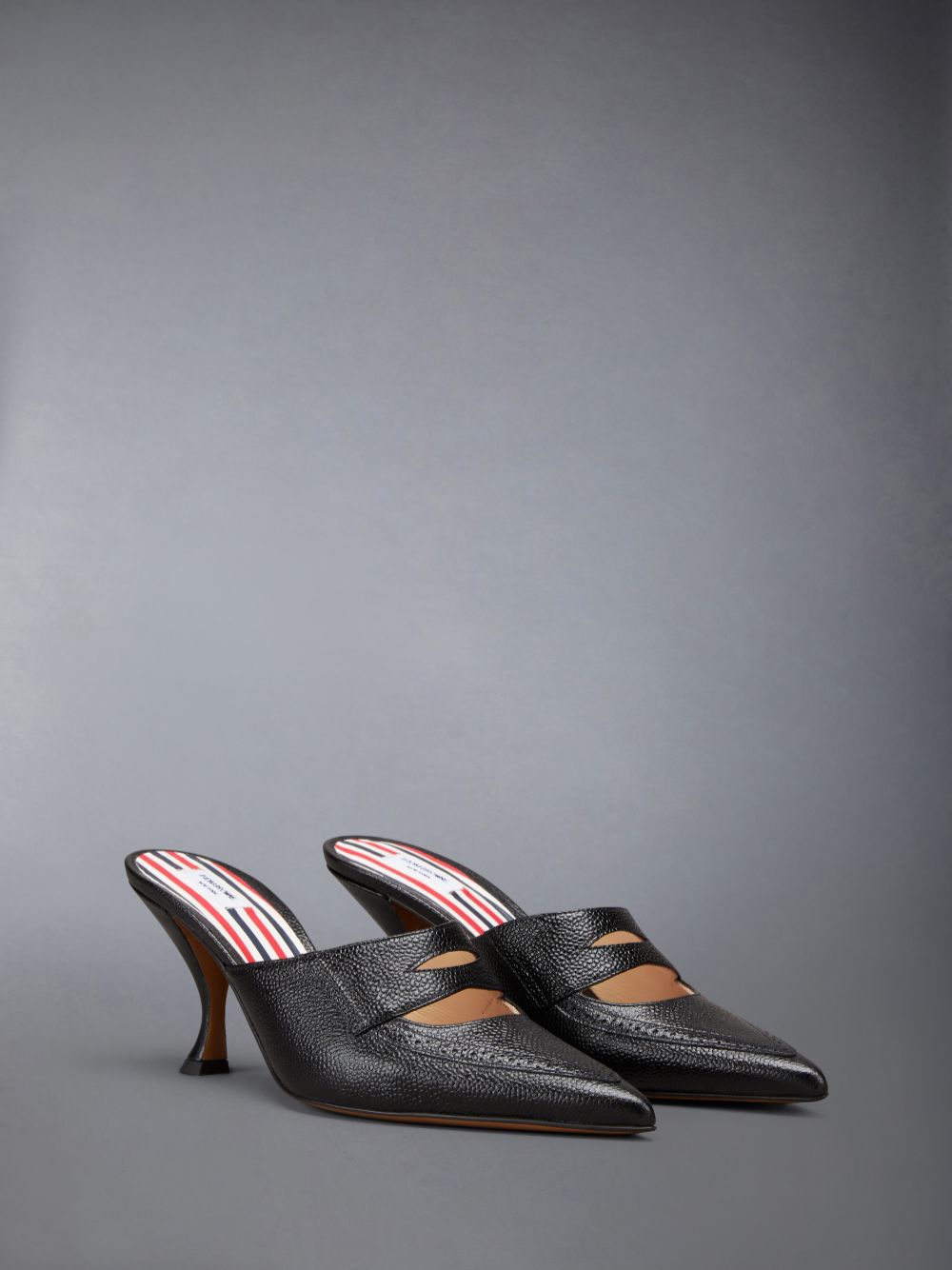 Mulas Thom Browne Pebble Grain Cut Out Penny Loafer Mujer Negras | HWP08J95058