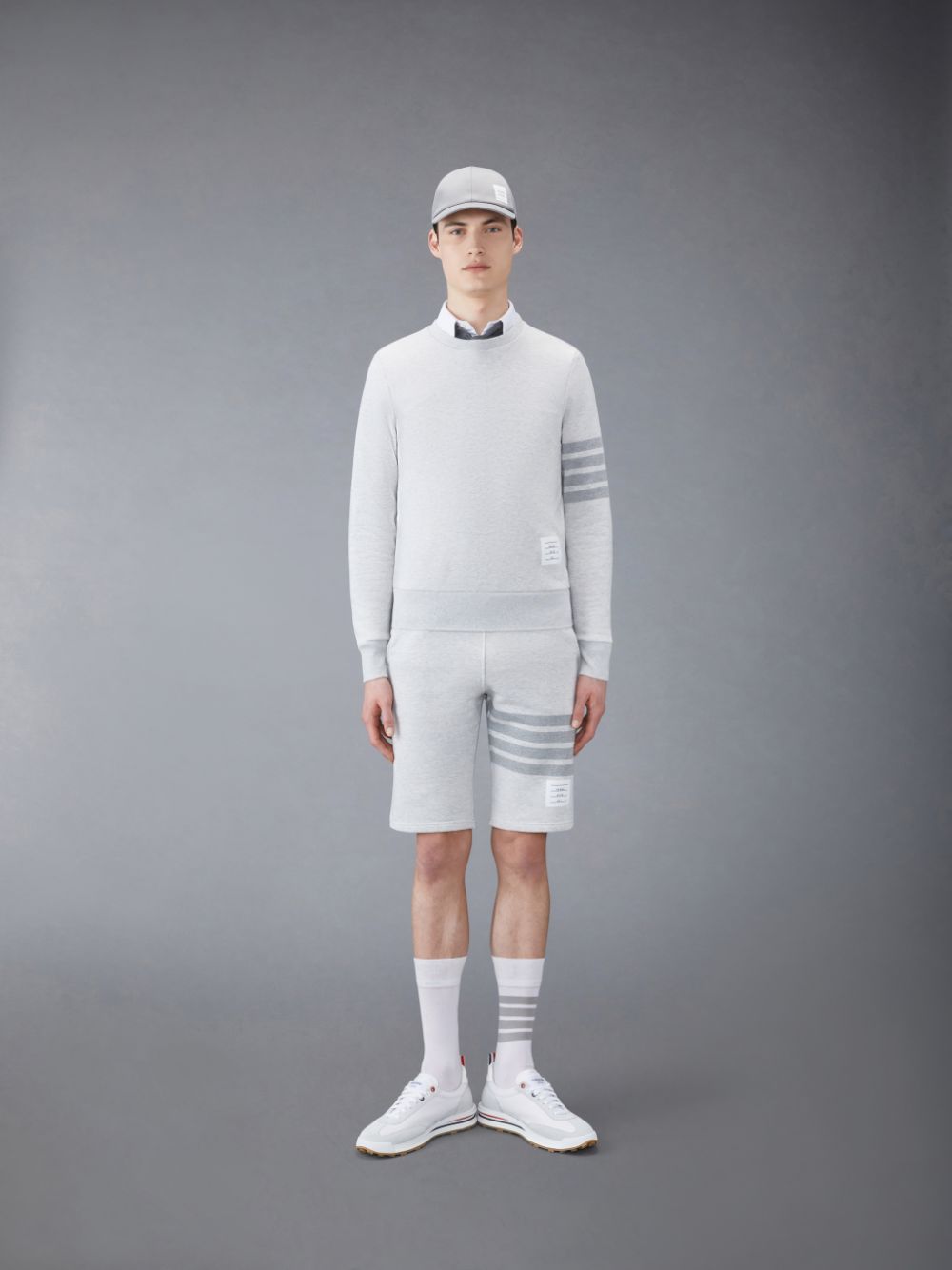 Pantalones Cortos Deportivos Thom Browne Classic Loopback 4-Bar Hombre Gris | CXC96B57431