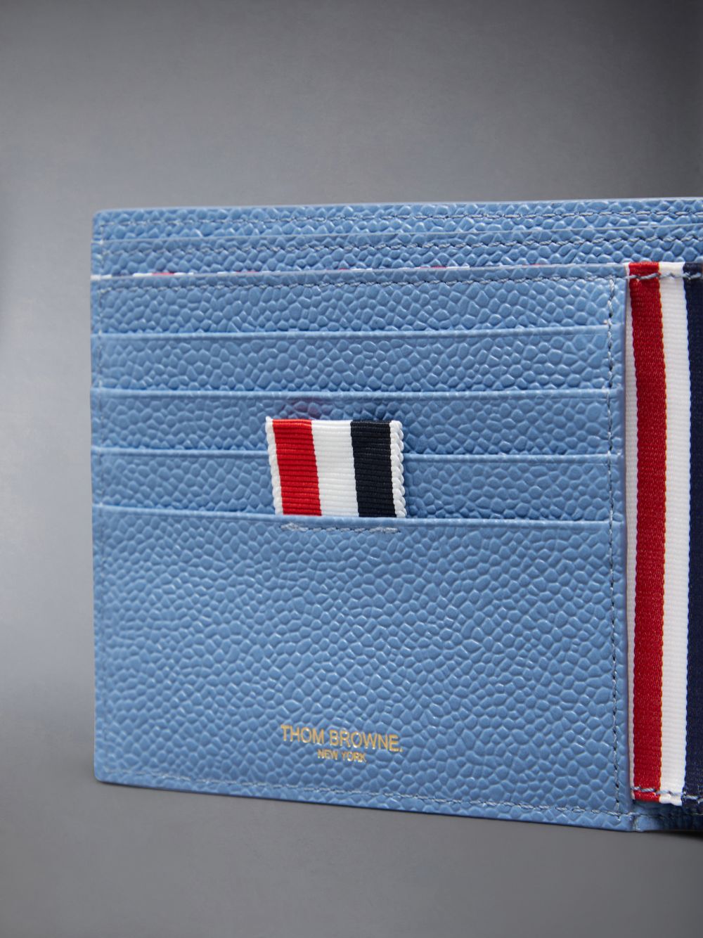 Porta Tarjetas Thom Browne Pebble Grain Rose 4-Bar Bifold Mujer Azules | GAO68E74188