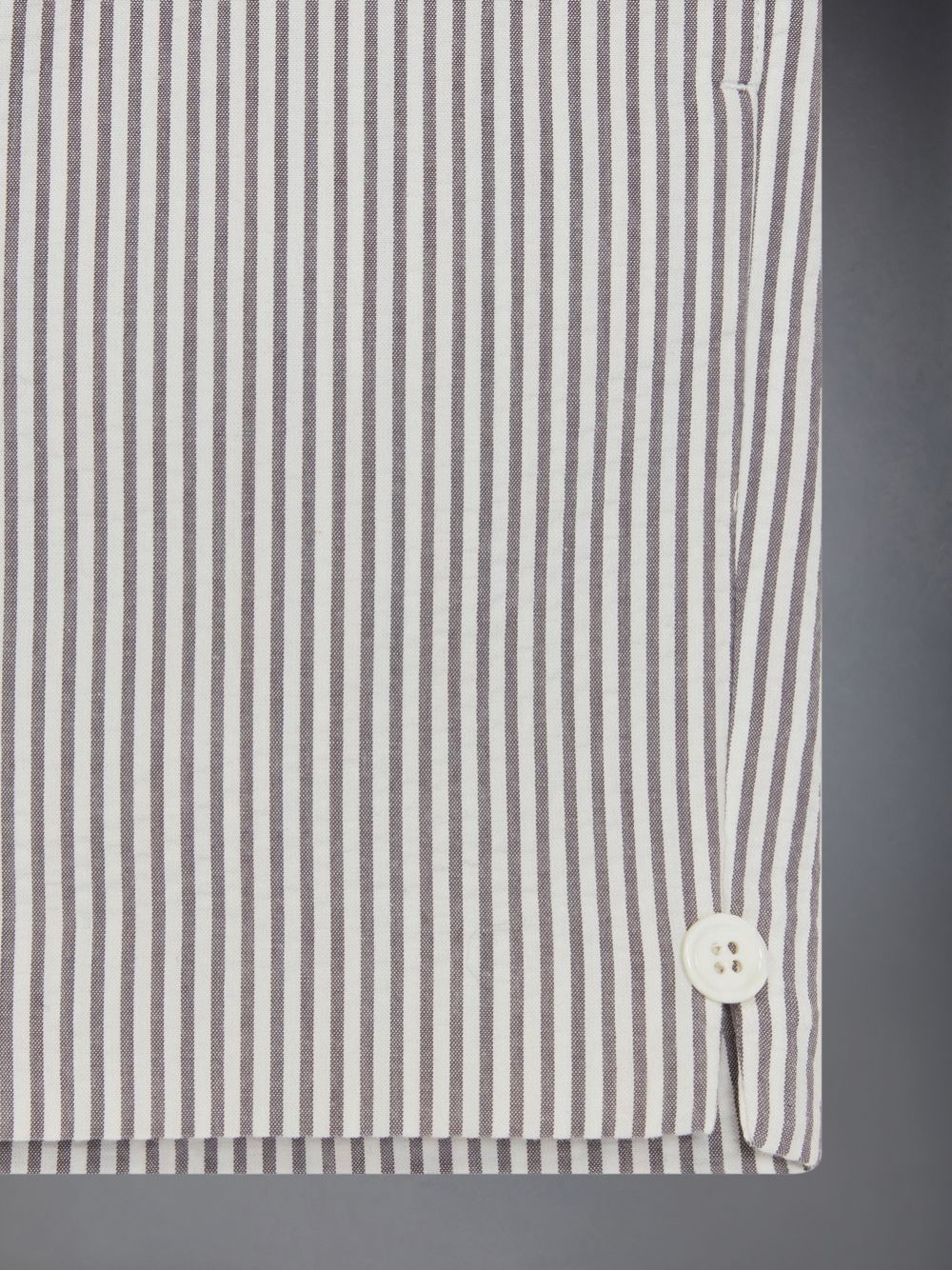 Short Thom Browne Cotton Seersucker Bermuda Niño Gris | DHX48H66292