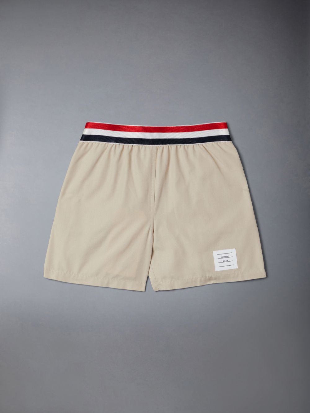 Short Thom Browne Typewriter Rugby Niño Marrones | GCF81J56395