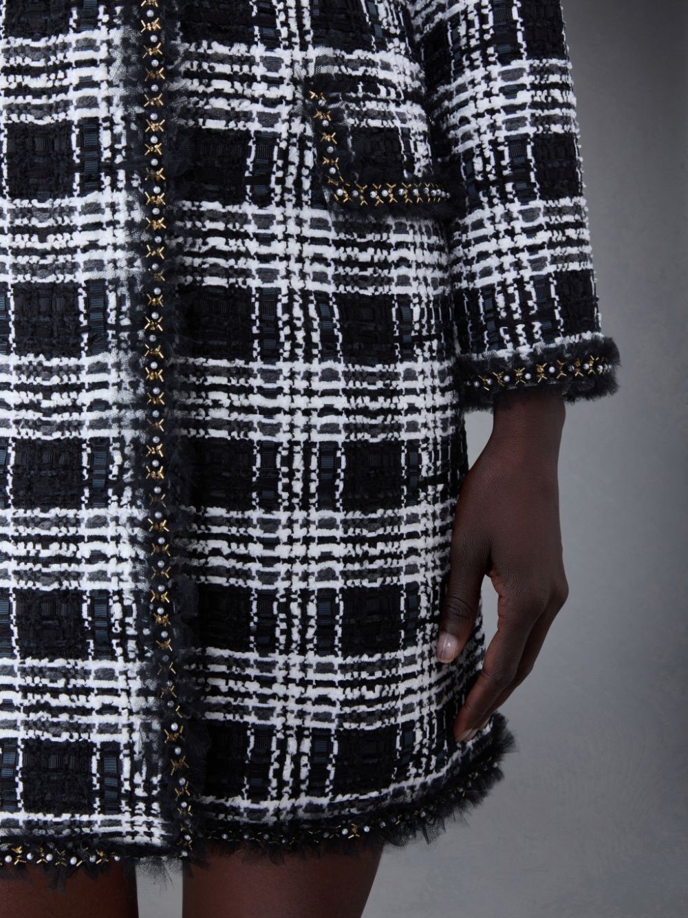 Vestido Thom Browne Prince of Wales Chenille Tweed Tuft and Pearl Chesterfield Mujer Negras | BKD21V82605