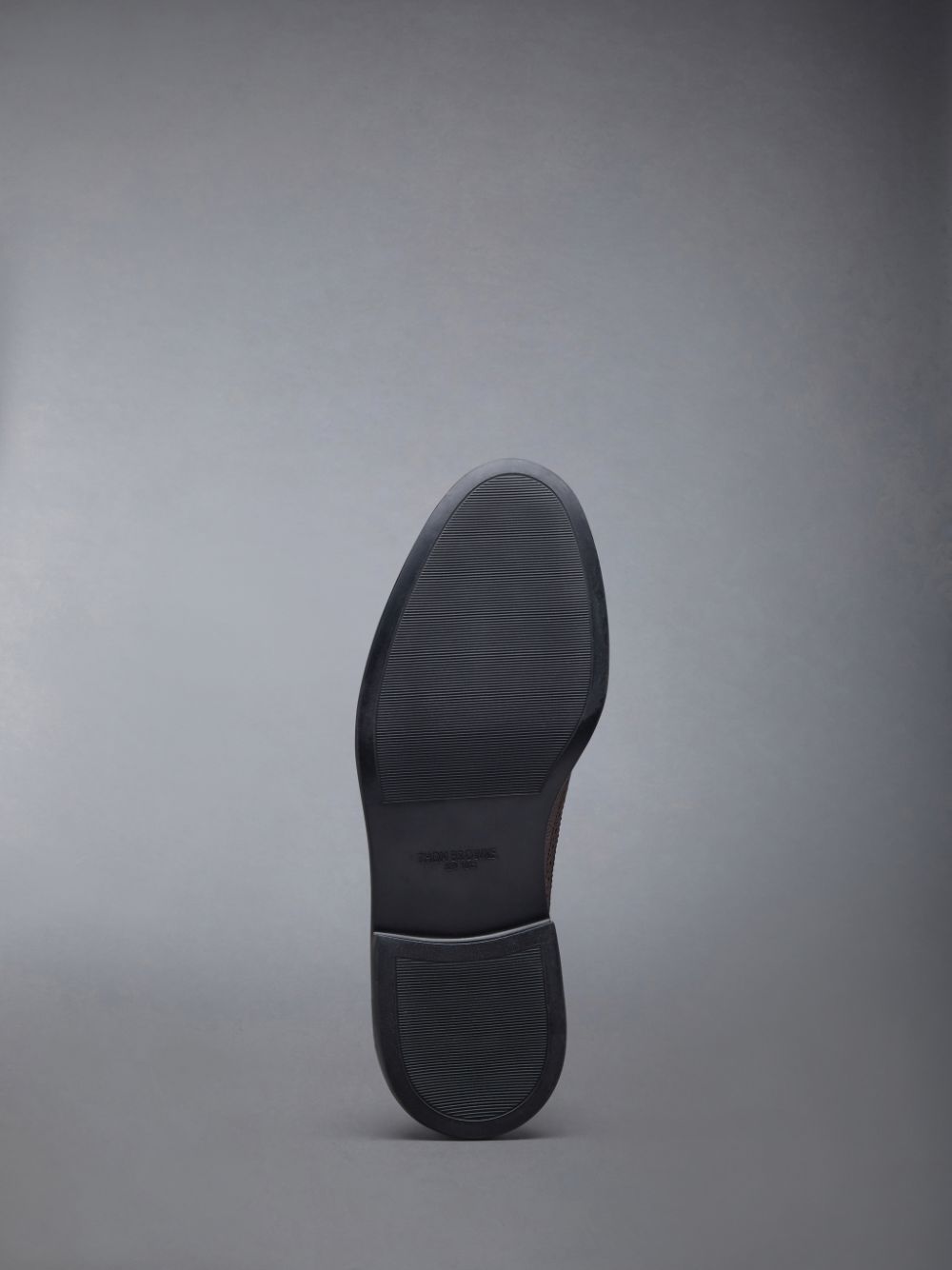 Zapatos Brogue Thom Browne LONGWING W/ LIGHTWEIGHT RUBBER SOLE IN PEBBLE GRAIN LEATHER Hombre Marrones | RIY61D52745