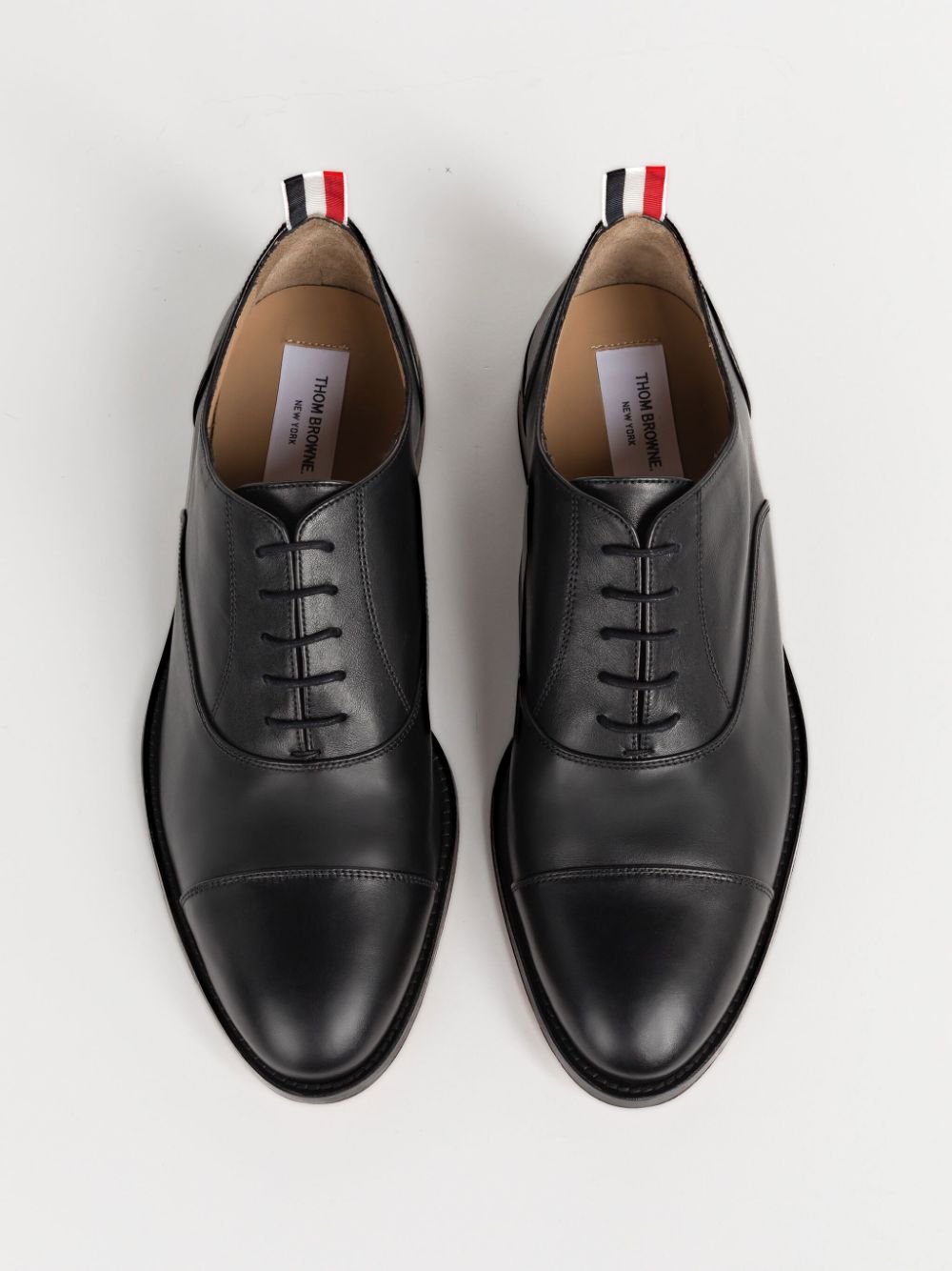 Zapatos Oxford Thom Browne VITELLO CALF LEATHER CAP TOE Hombre Negras | DLQ46A13546